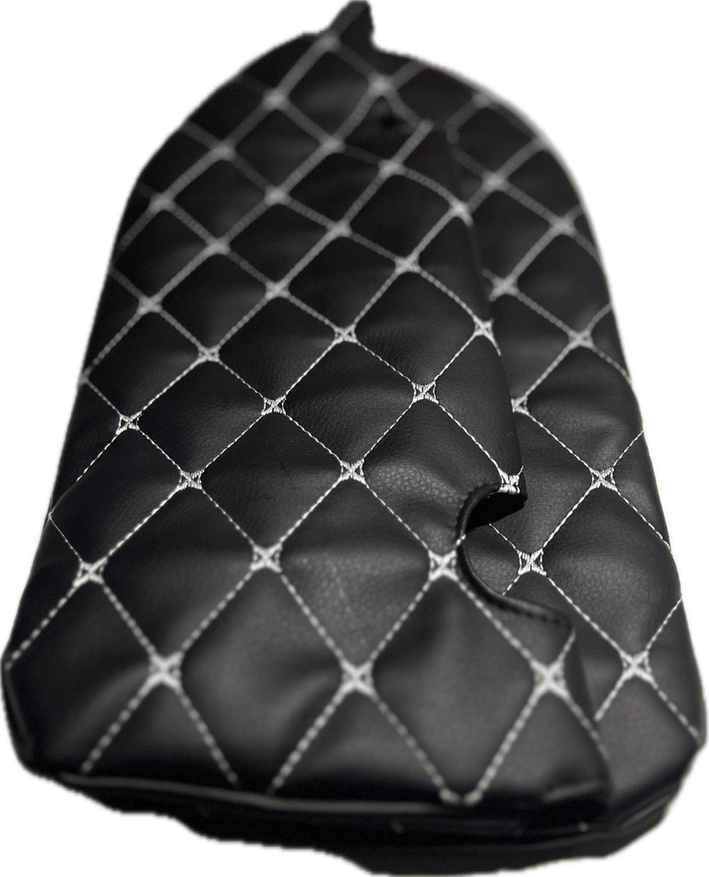 Чехлы на козырьки Лада Веста Vesta(белая нить Бабочка)