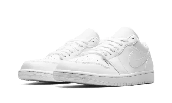 Кроссовки Nike Air Jordan 1 Low "Triple White"
