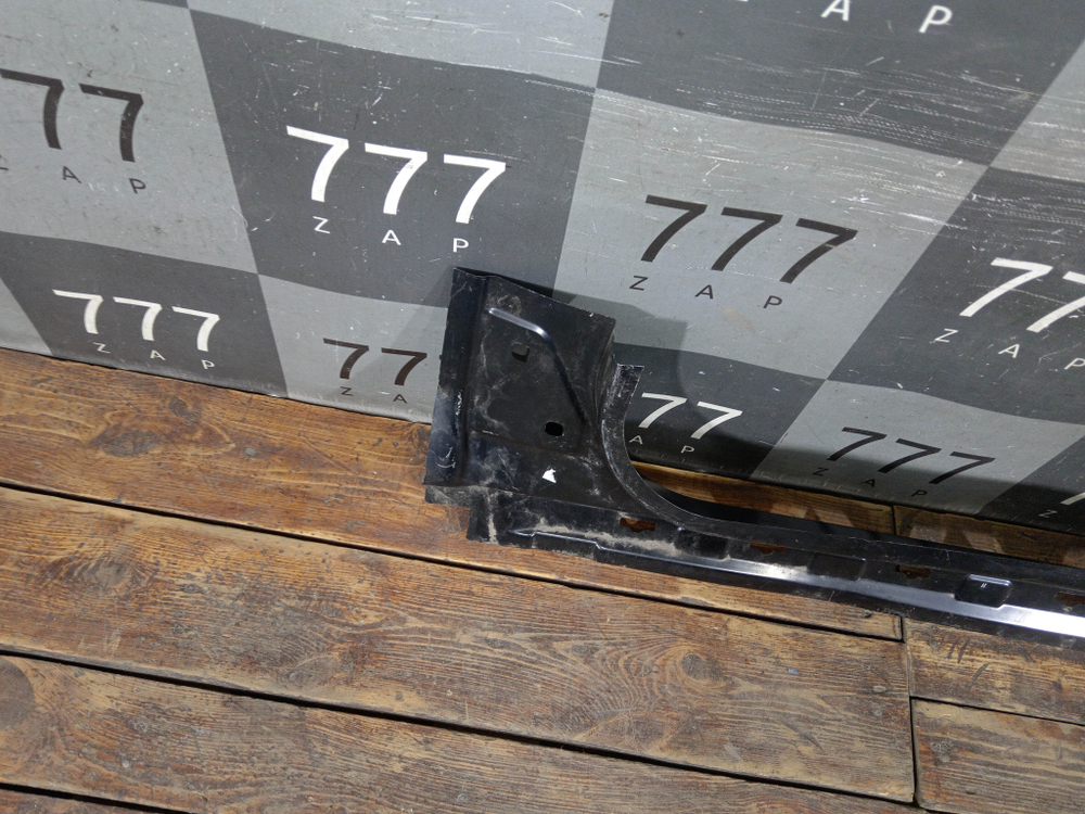 Порог правый Mercedes CLS (C218) 10-17 Новое Оригинал A2186370635