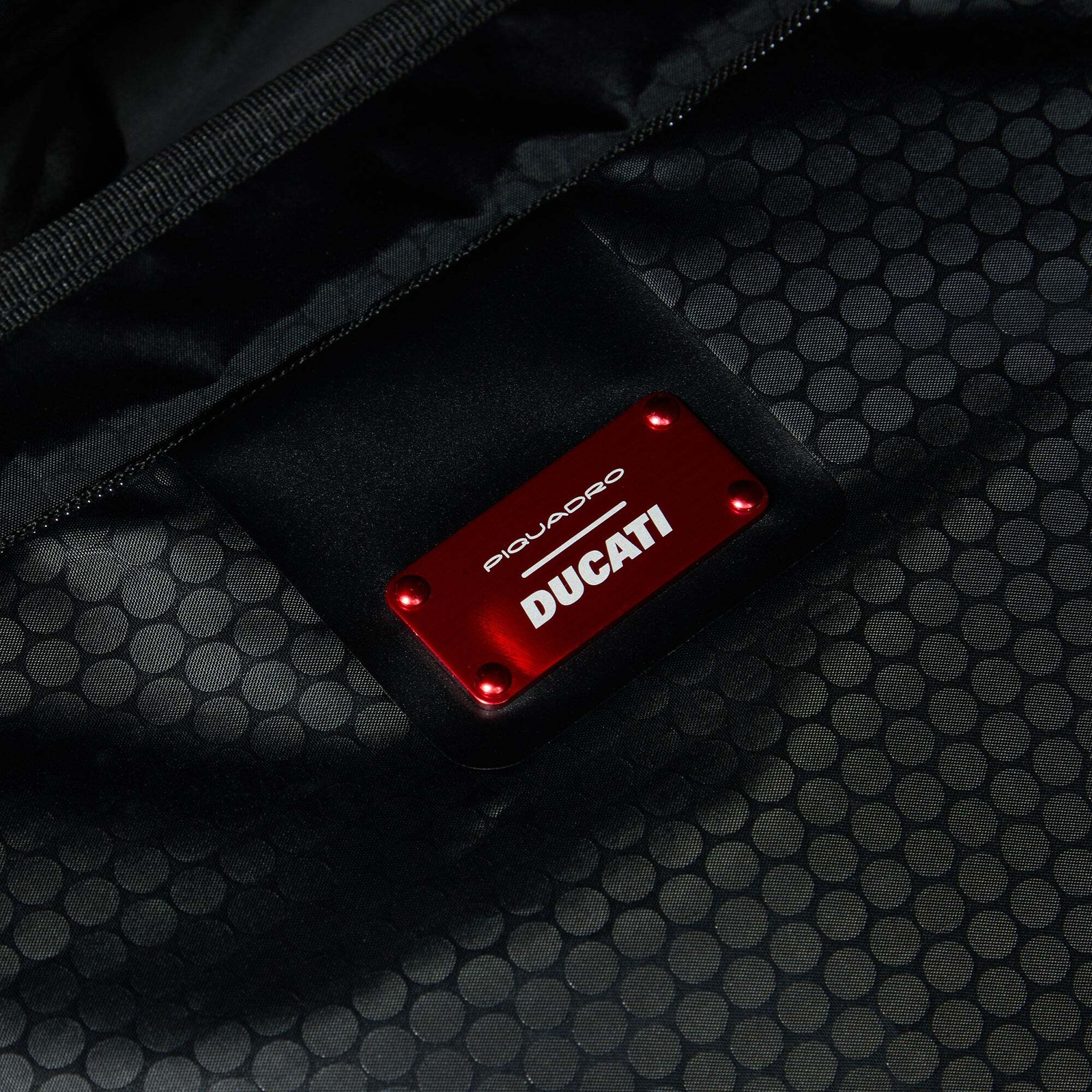 Чемодан ручная кладь Piquadro x Ducati/Nero