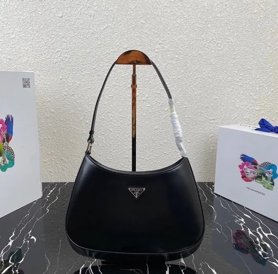 Сумка Prada Cleo, черный