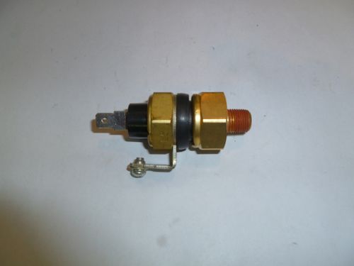 Датчик давления масла SDG 3000,5000,6500Е, КМ186 (2-х контактный)