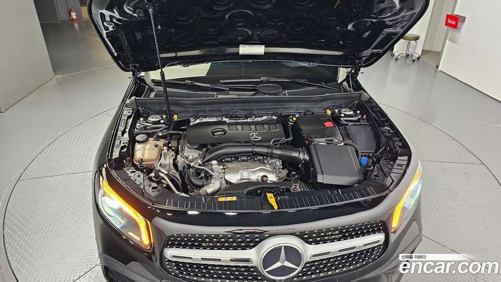 Mercedes-Benz GLB-Class X247 GLB250 4MATIC (04.2021)