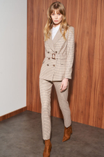 3662 Брюки женские (бежевый клетка)