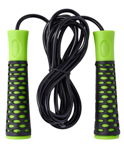 Скакалка RP-103 PVC, с нескользящей ручкой, 3,05 м, черный/зеленый