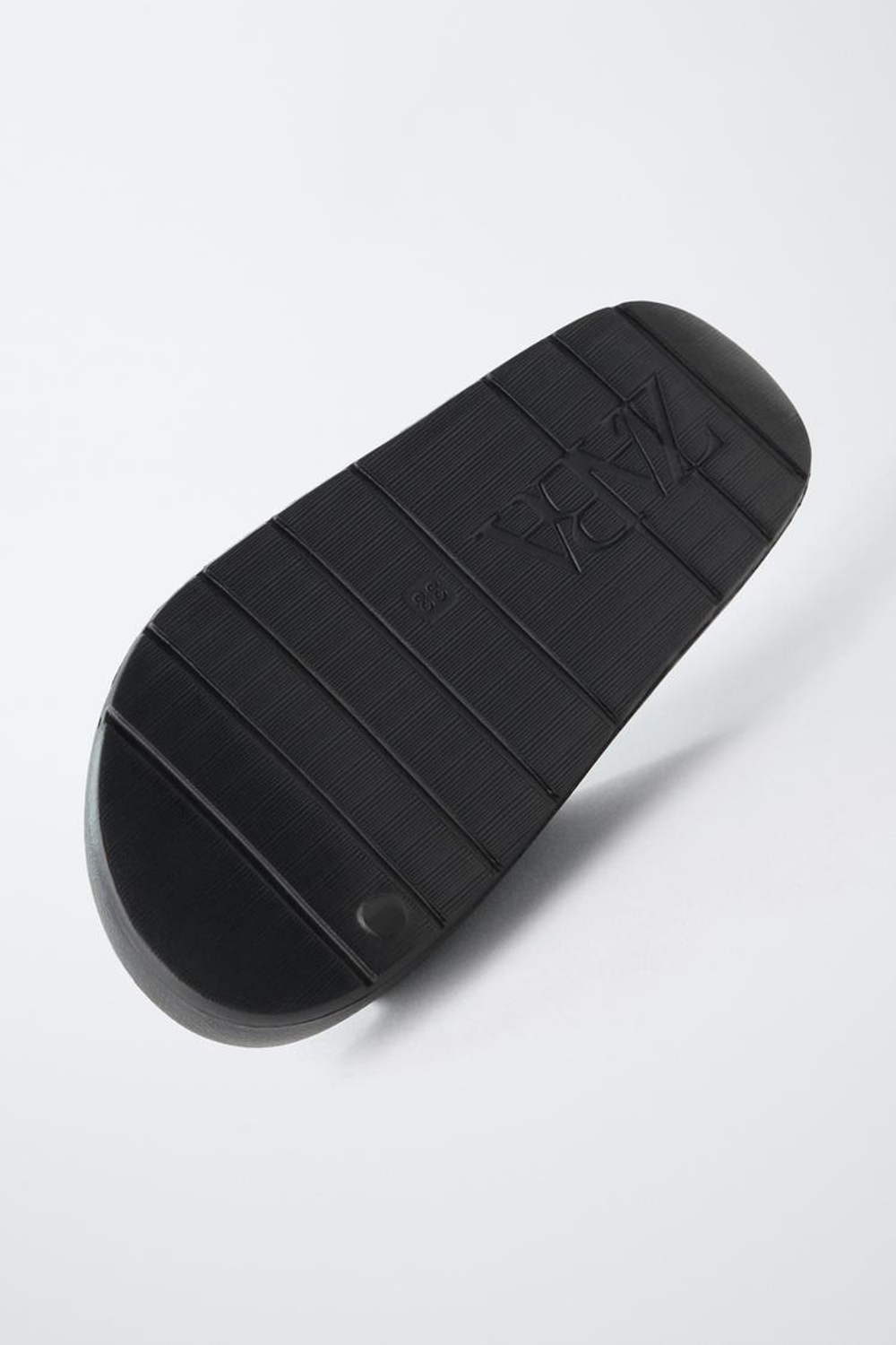 ZARA ТАПОЧКИ ДЛЯ ПЛЯЖА, ЧЕРНЫЙ