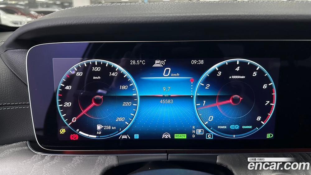 Mercedes-Benz E-Class W213 E350 4MATIC AMG Line (05.2022)