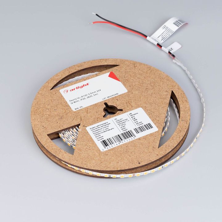 Светодиодная лента Arlight 6W/m 140Led/m 2835SMD дневной белый 5M UL-A140-3.5mm 24V Day4000 045968