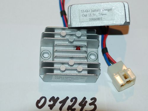 Реле зарядки АКБ для ТСС ЭЛАД14-19 (55 а/ч) (020150)(55AH charging regulator for KDE-19, KDE16T3-13604)