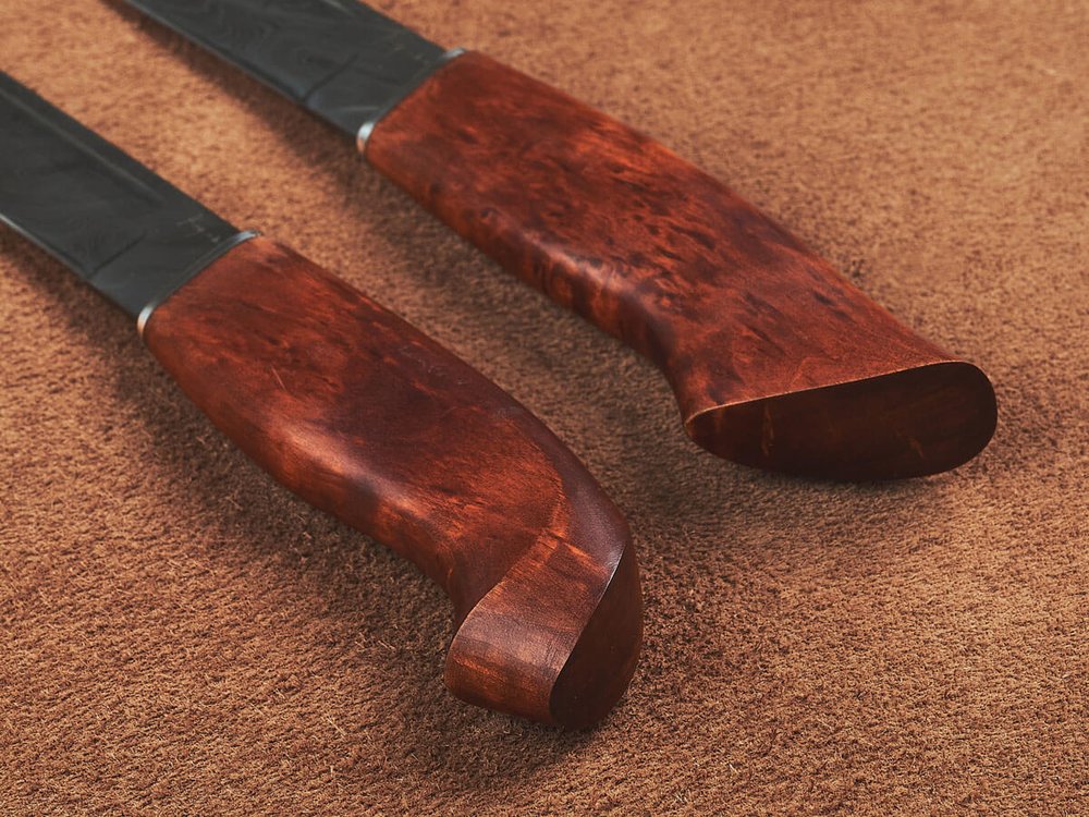 Спарка Финских ножей, дамасская сталь, рукоять мореная карельская береза