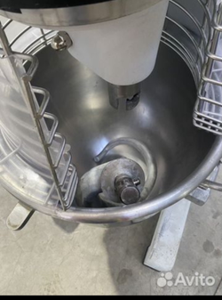 Миксер планетарный Electrolux MBE40