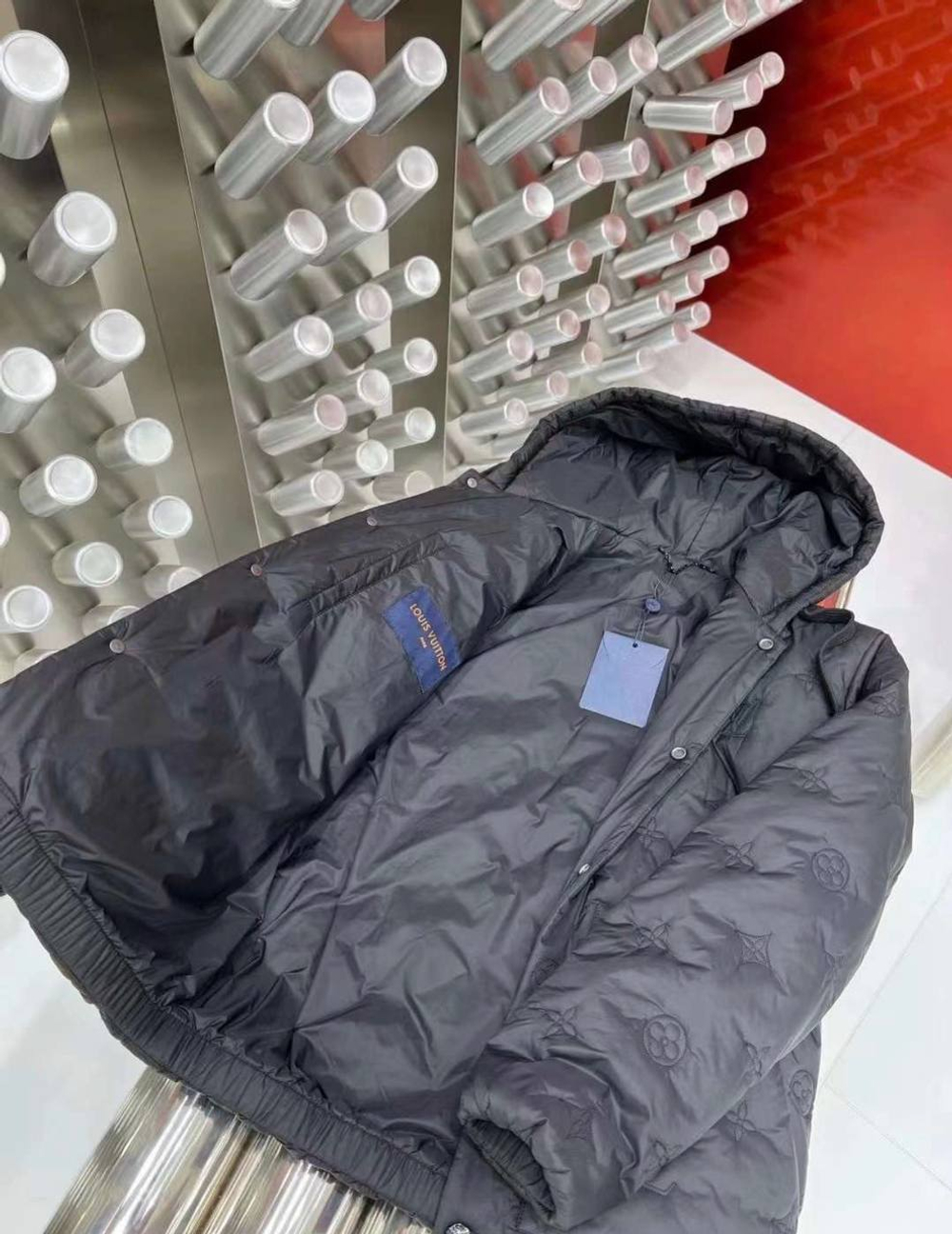 Пуховик Louis Vuitton