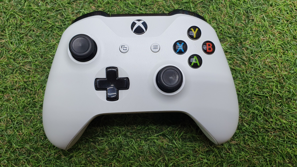 Microsoft Xbox One S 1TB