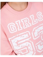 Спортивный костюм для девочки.