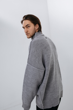СВИТЕР SWEATER