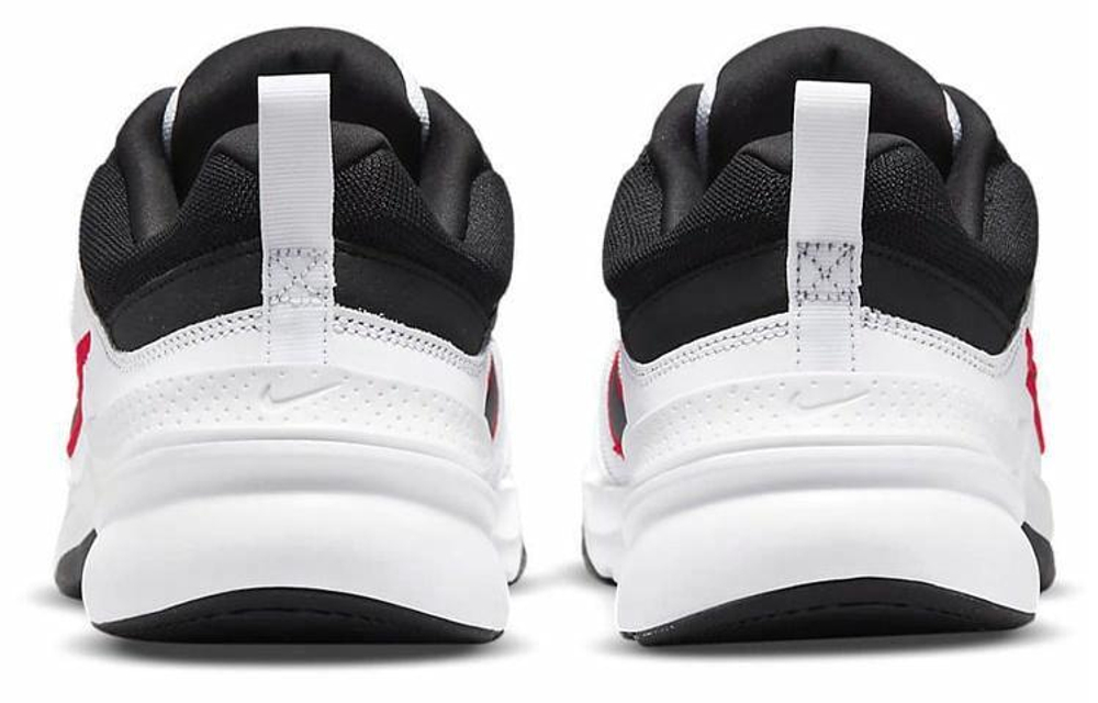 Кроссовки Nike Defy All Day