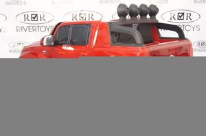 Детский электромобиль River Toys VOLKSWAGEN AMAROK M999MM красный