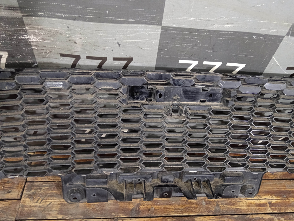 Решетка радиатора Haval F7 1, F7x 1 19-22 Б/У Оригинал 5509101XKQ00A