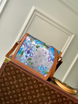 Louis Vuitton Dauphine MM