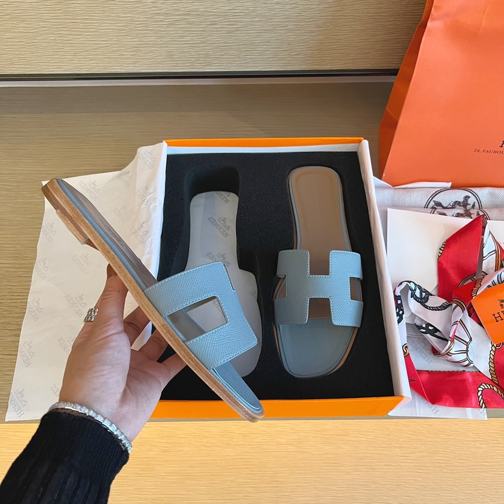 Hermes Oran Sandal