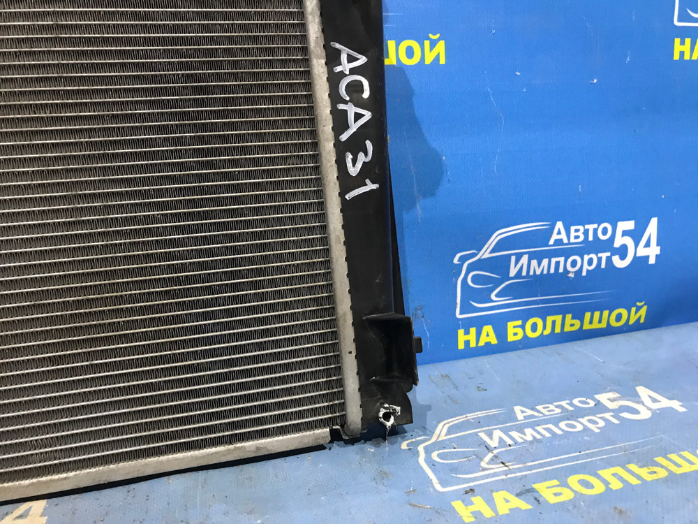 Радиатор двигателя TOYOTA RAV4 2005-2013
