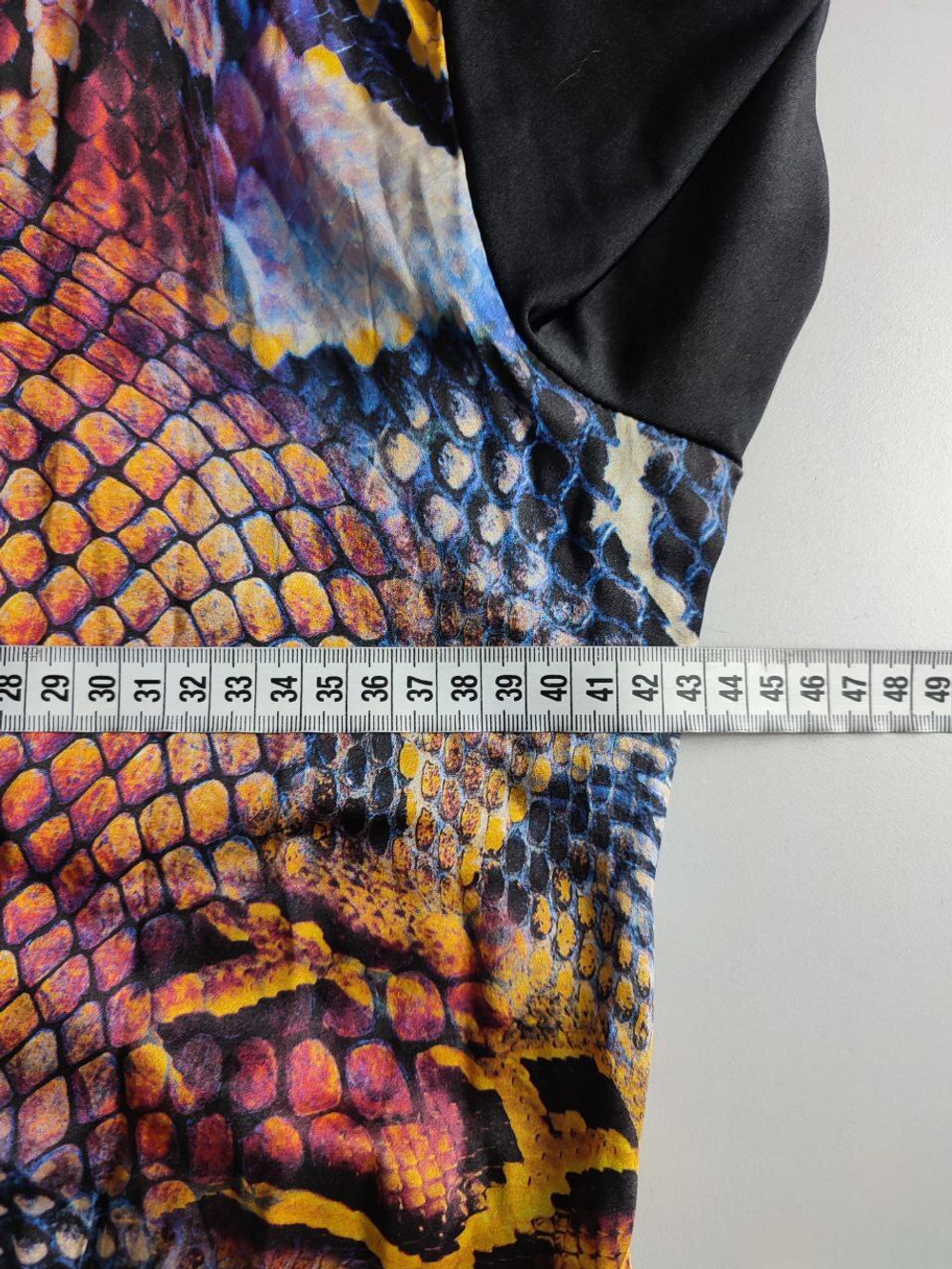 Джемпер LuSsotico яркий 46 размер