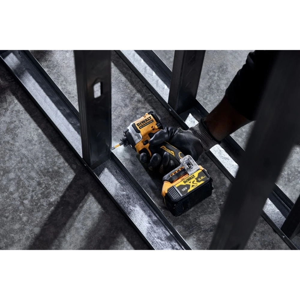 Винтоверт DeWalt DCF850P2T-QW
