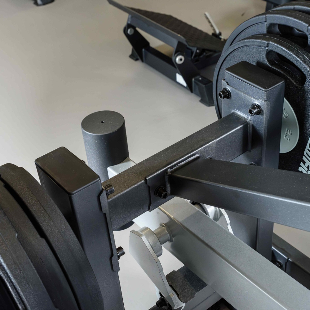 D601 Приседания с поясом