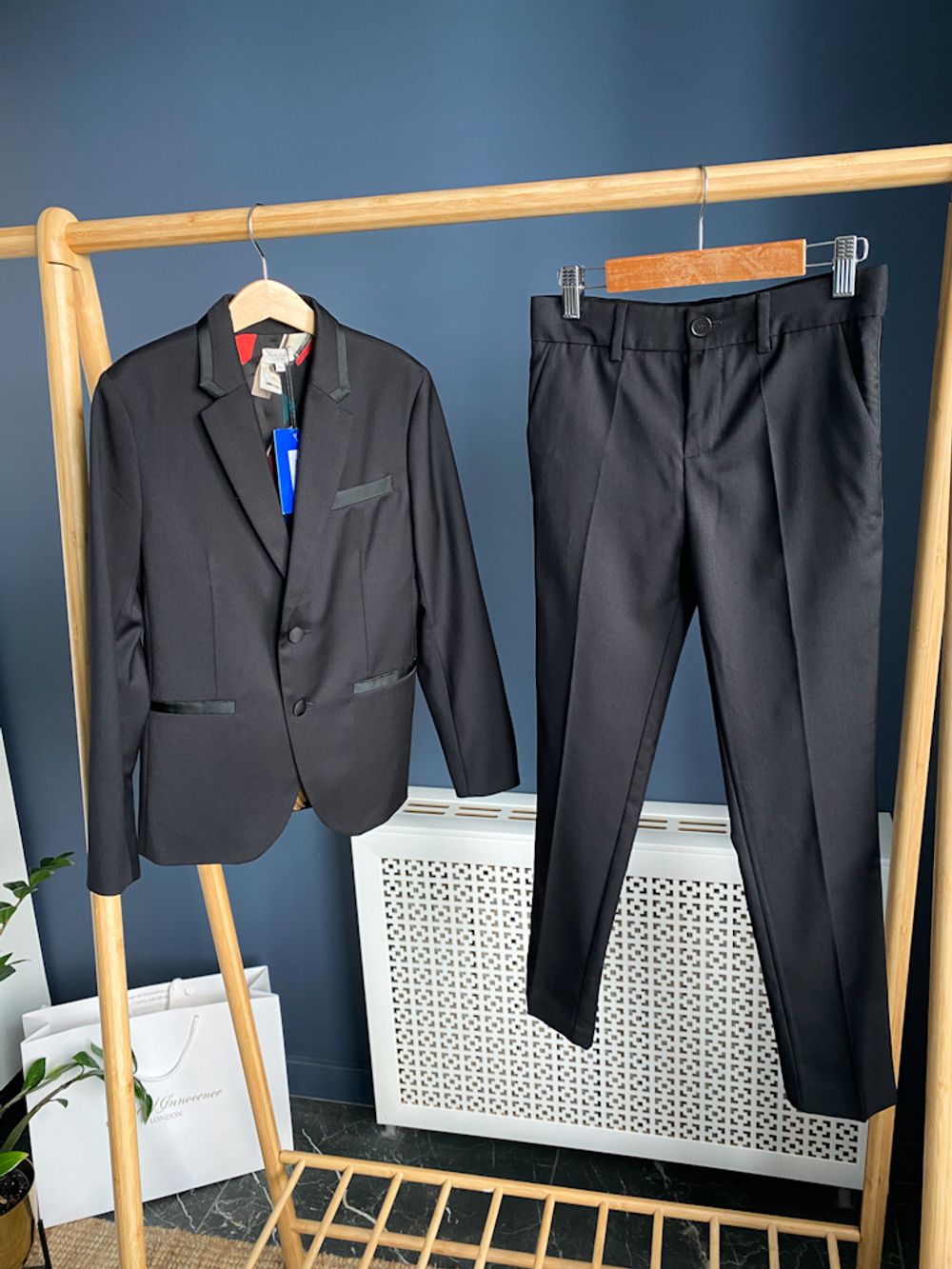 Новый костюм Paul Smith, 140