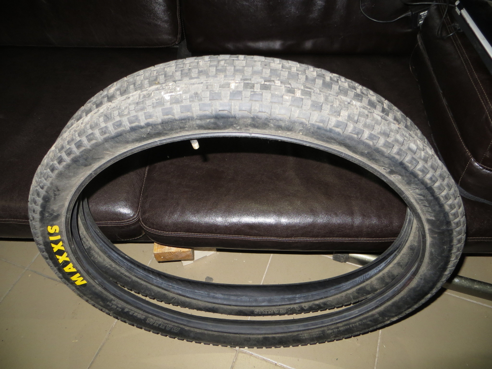 Покрышка Maxxis HolyRoller 26"