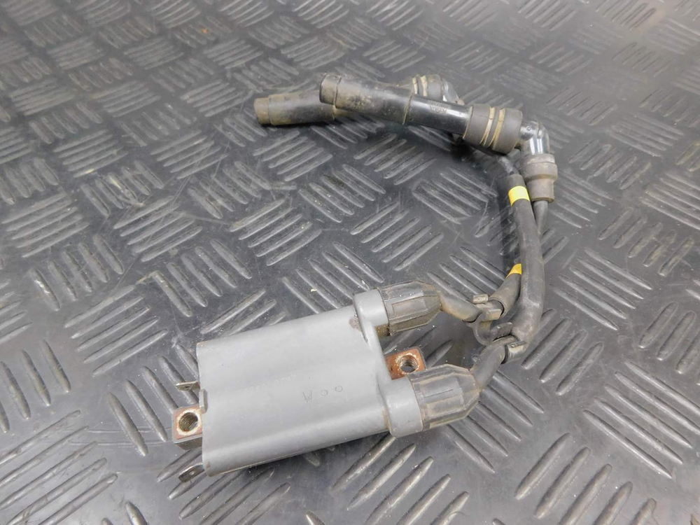 Катушка зажигания Kawasaki ZZR 400 98 (2-3 цилиндры) 053111