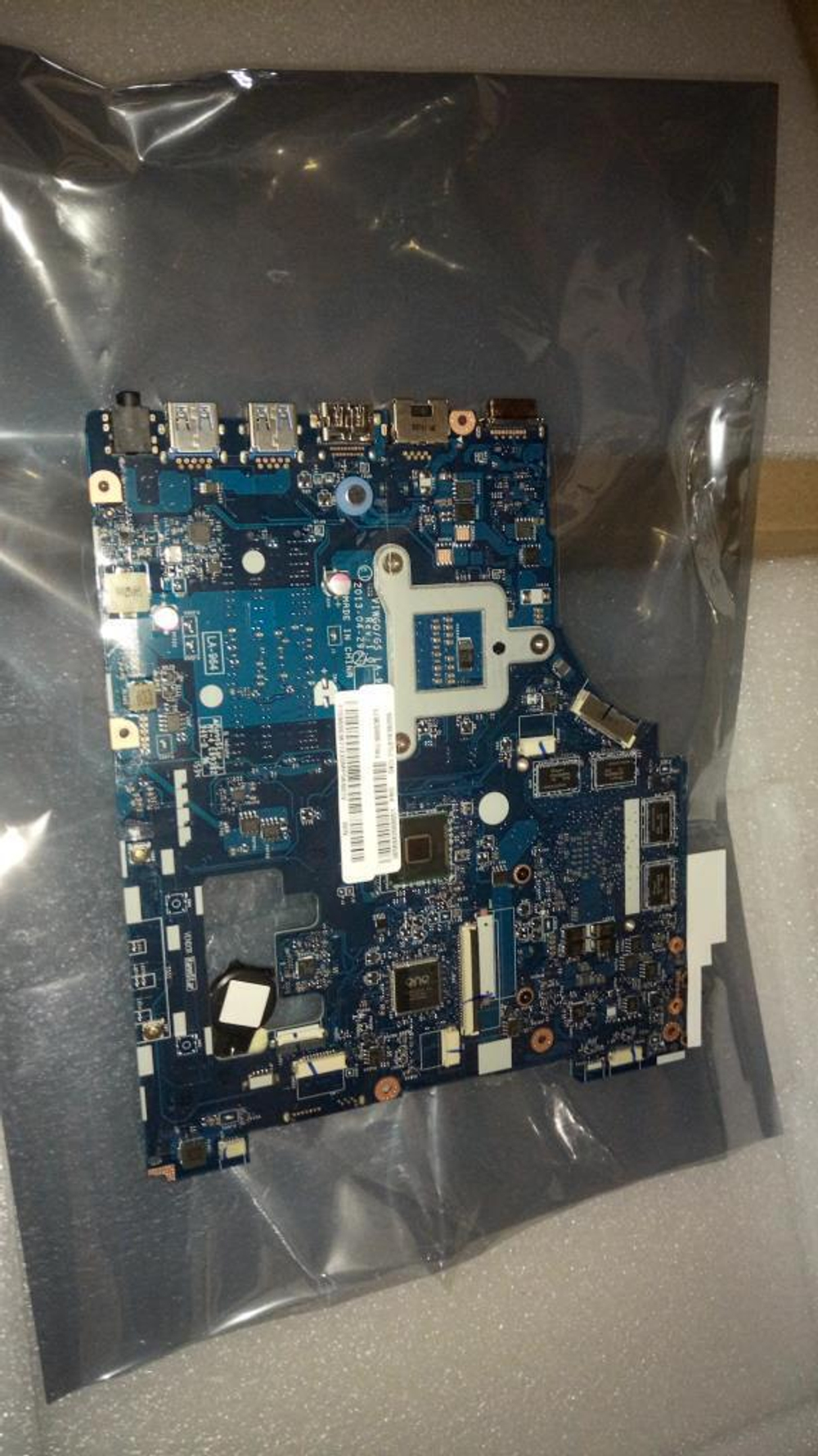 Материнская плата для ноутбука Lenovo G510 VIWGQ /GS W8S DIS R5 M230 DC MarsXT 2G Pro (90003677), оригинал