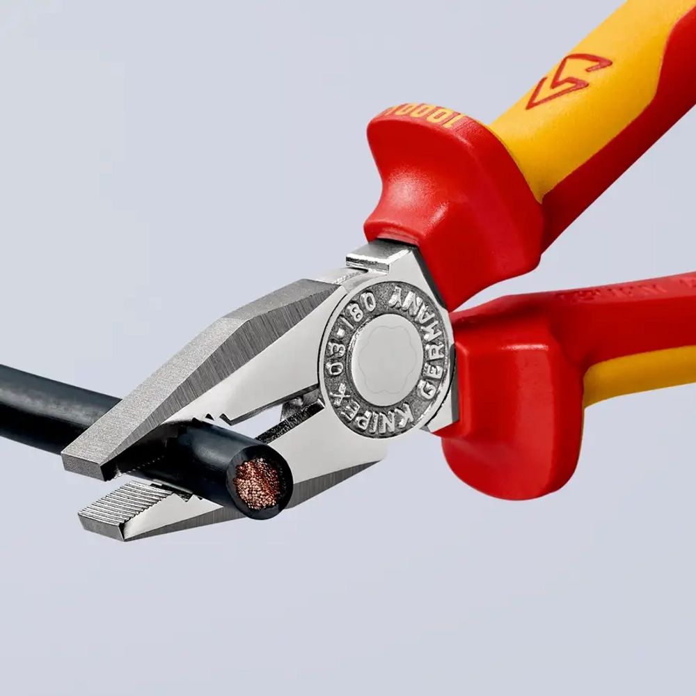 Плоскогубцы комбинированные хромированные 180 мм Knipex 03 06 180