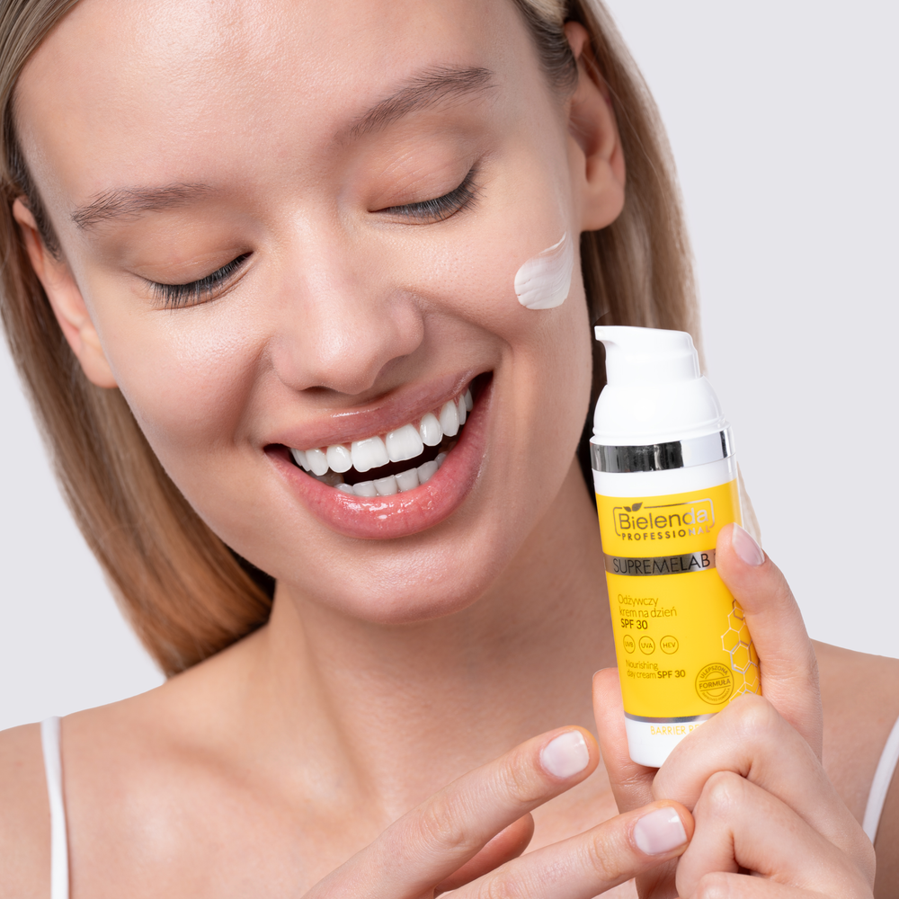 Крем защитный, питательный с SPF 30 BARRIER RENEW, 50 мл.