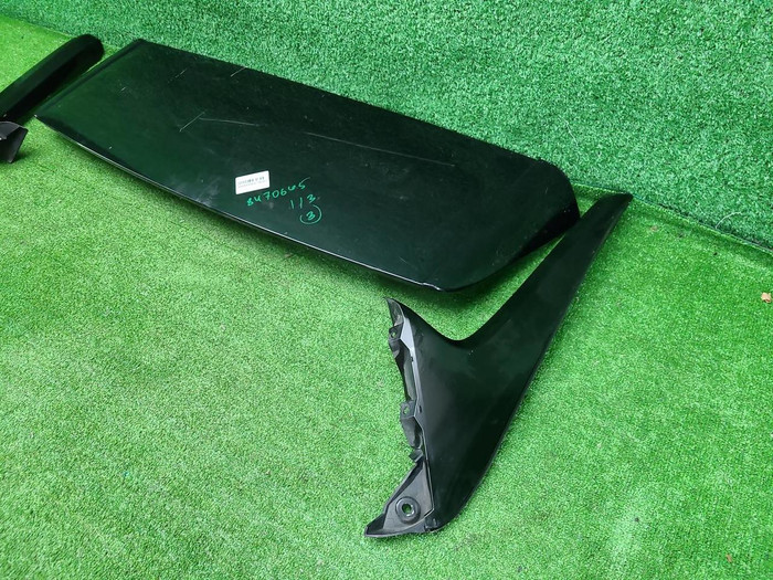 Спойлер крышки багажника Toyota RAV4 5 XA50 18-нв