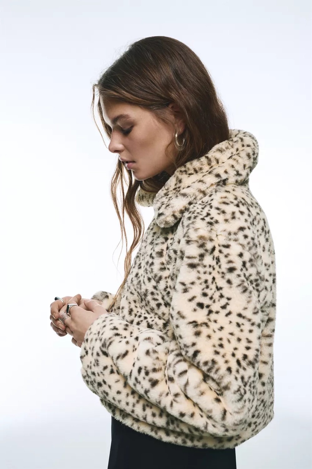 PULL&BEAR Шуба из искусственного меха с анималистическим принтом, разноцветный