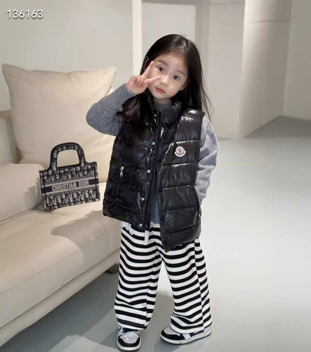 Жилет Moncler