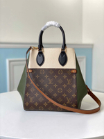 Louis Vuitton Fold Tote MM