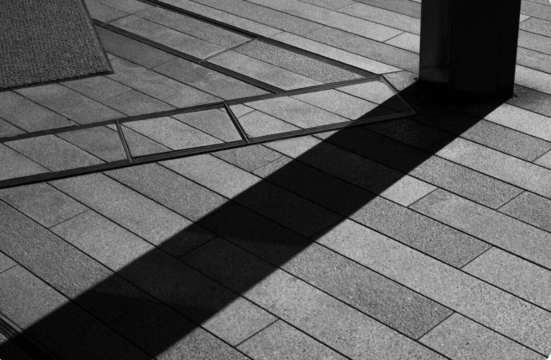 Современные технологии укладки брусчатки: тренды 2026 года