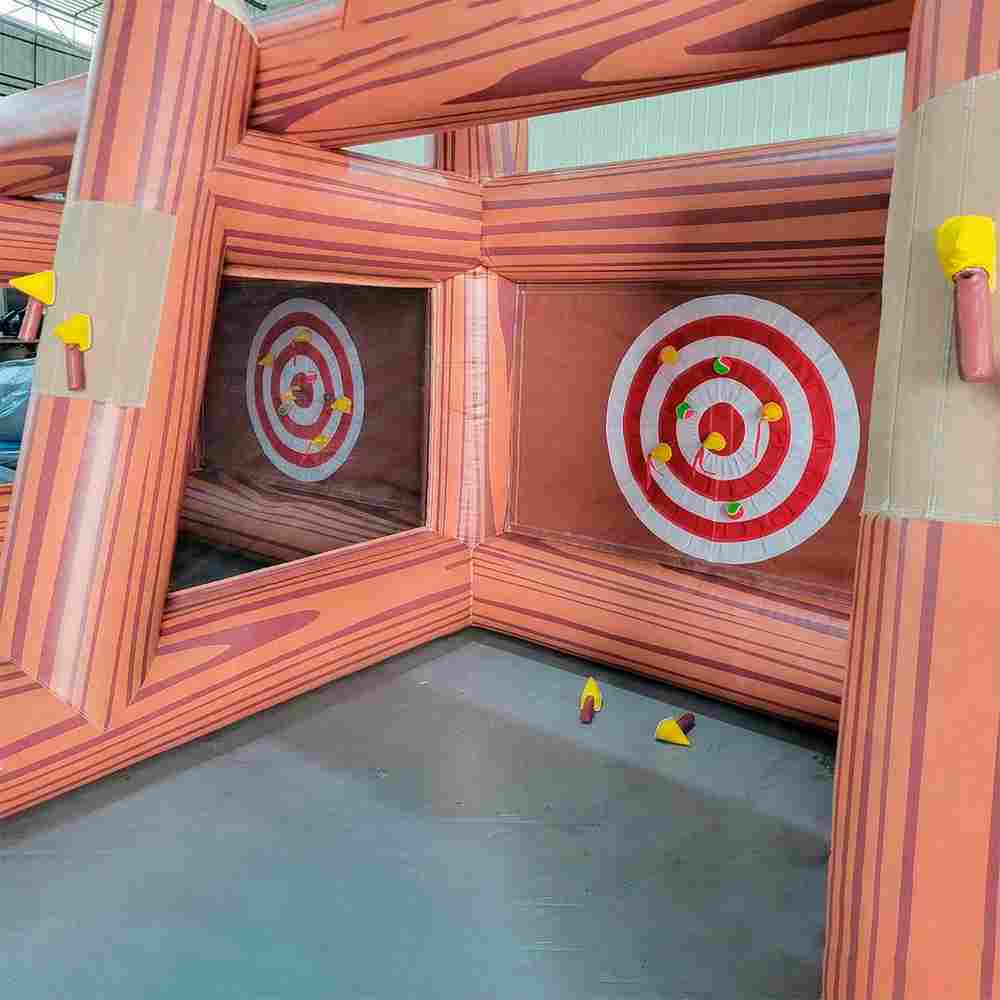 Надувной дартс «В щепки!» на подкачке, диаметр 1 м, размер 5×3,5×2,5 м