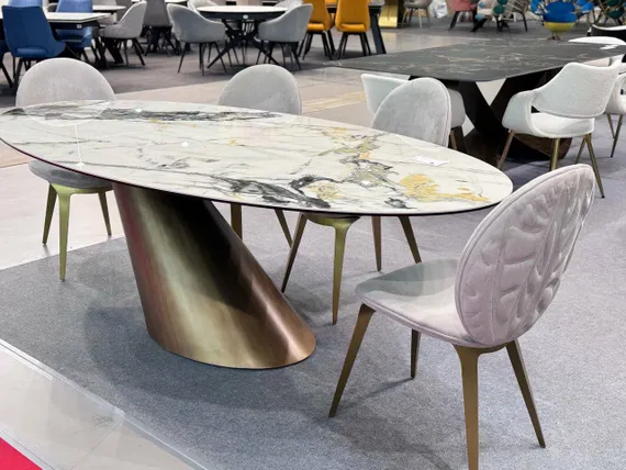 Стул Cava серо-бежевый с золотыми ножками