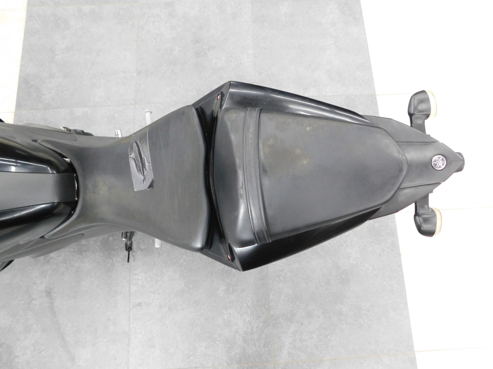 Yamaha YZF-R25 038483