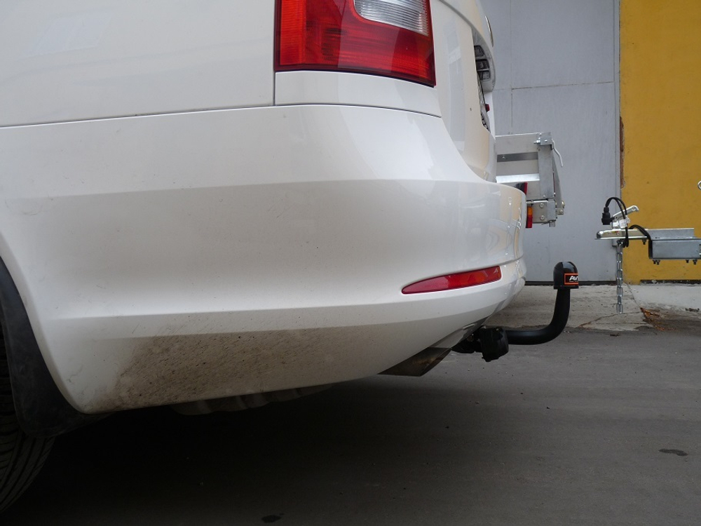 Фаркоп Avtos на Skoda Octavia, Audi A3, Volkswagen Bora, Golf (паспорт и сертификат в комплекте)(без электрики)SK 04