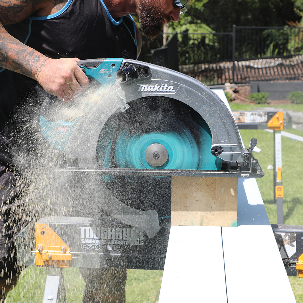 Аккумуляторная циркулярная ручная пила 415 мм Makita HS013GZ