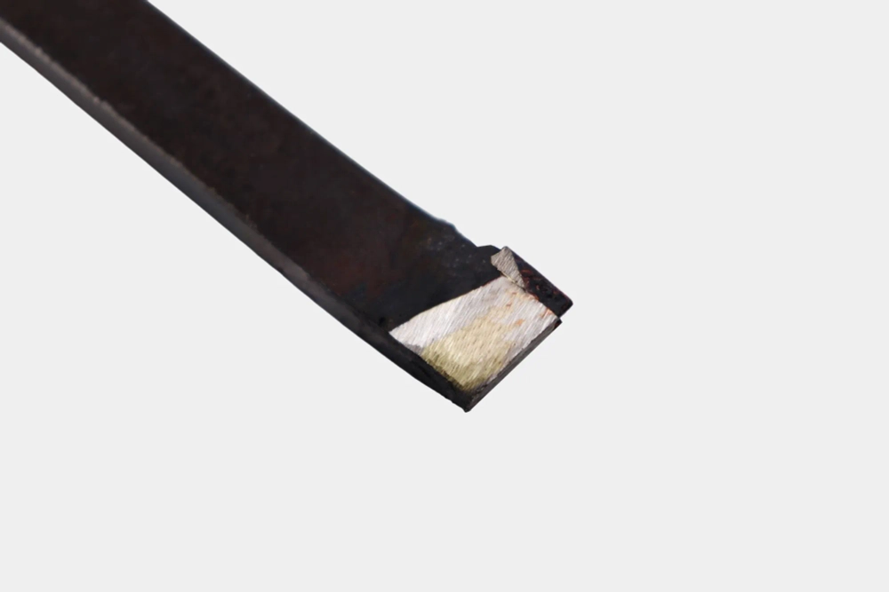 Резец проходной упорный изогнутый 20х16х120 Т15К6 ЛЕВЫЙ