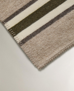 Zara Home плед из шерсти, хаки, в полоску, 140x190 см