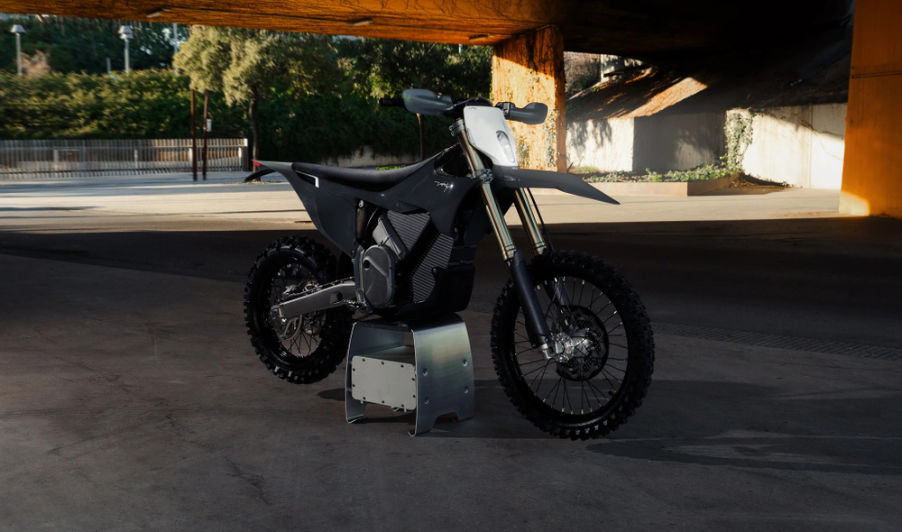 Stark Varg 2025 EX - 60hp (GREY)