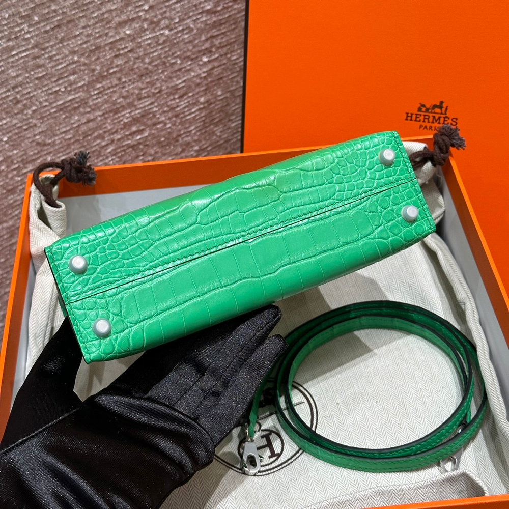 Hermes Kelly 19