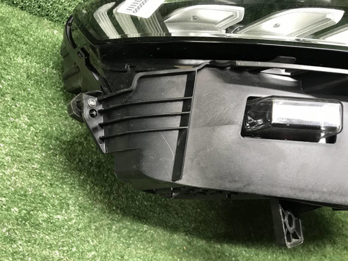Фара правая Geely Tugella (2019-н.в.) LED