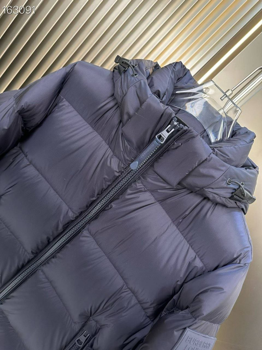 Пуховик Burberry